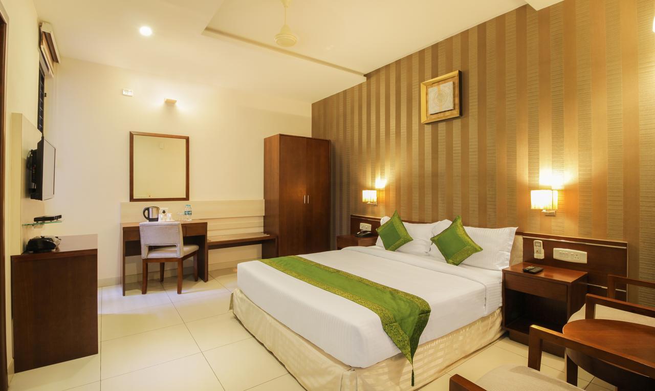 Maharaja Inn Chikmagalur Exterior photo